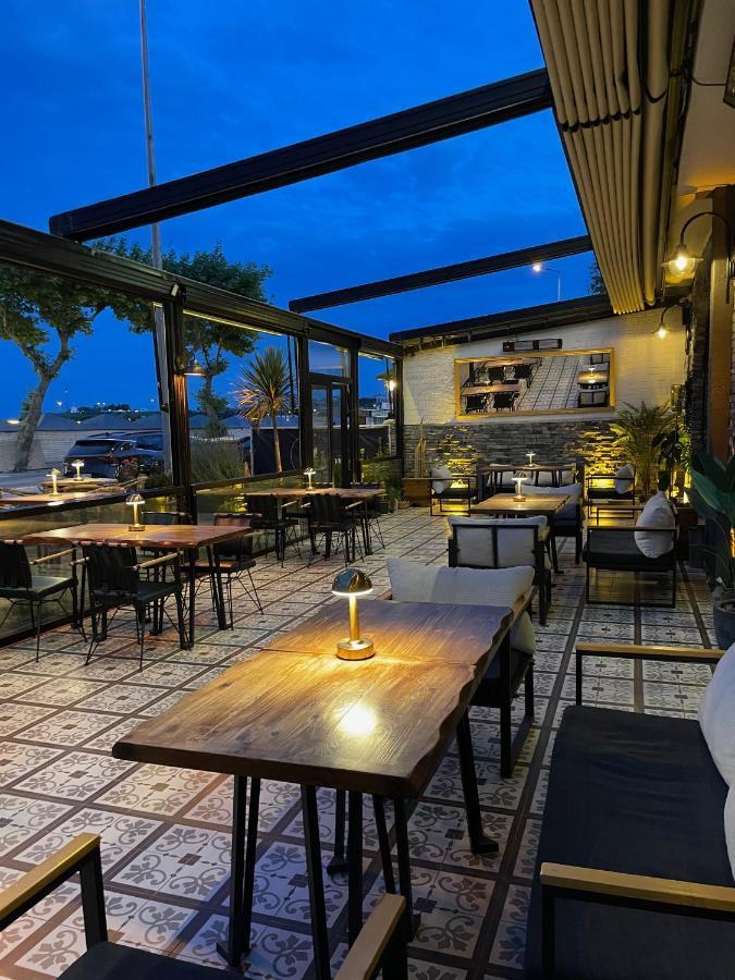 8 Rooms Hotel 겔리볼루 외부 사진